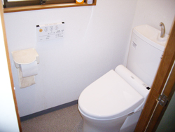 米原市 トイレ施工後